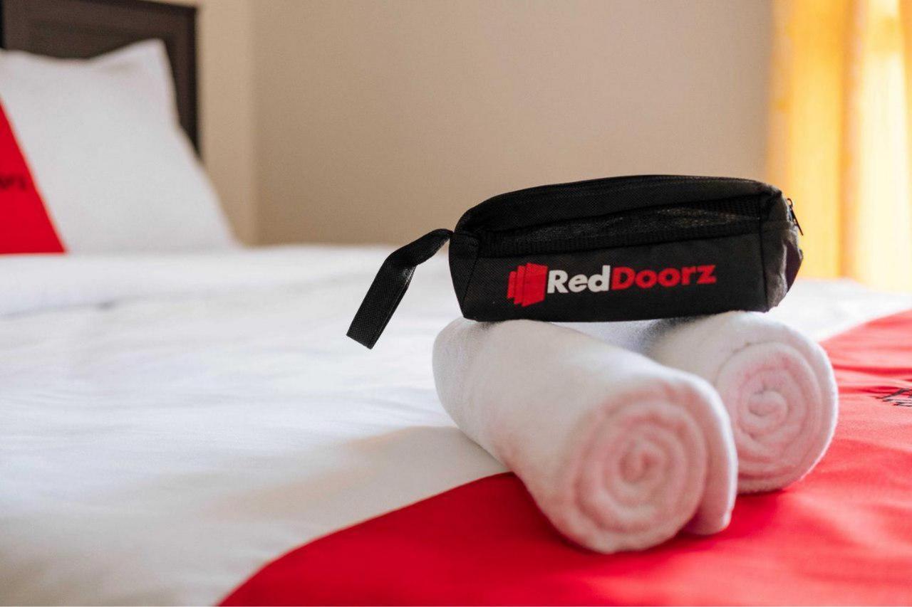 Reddoorz At Nibung Baru 2*